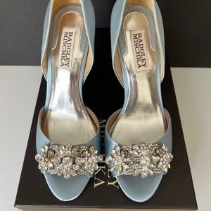 Badgley Mischka Light Blue Pumps—NWOT/Never Worn